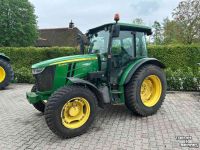 Tracteur John Deere 5085M