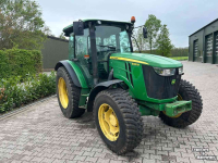 Tracteur John Deere 5085M