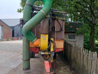Aspirateur de feuille Miedema zuigwagen