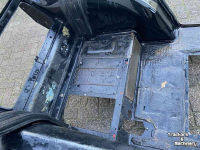 Pièces d‘occasion pour tracteurs Case-IH kaal cabine frame van een 856XL
