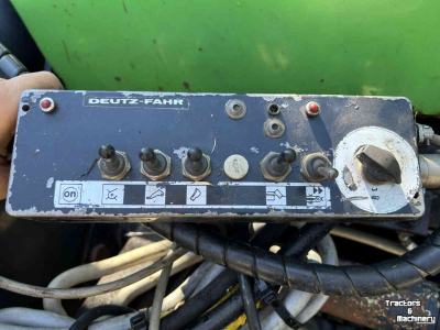 Autochargeuse Deutz-Fahr Deutz fahr K6.47 Opraapwagen / ladewagen