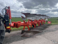 Charrues Kuhn Varimaster 183