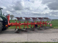 Charrues Kuhn Varimaster 183