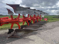 Charrues Kuhn Varimaster 183