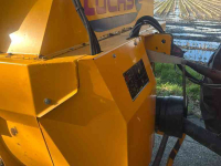 Distributeur de paille pour des logettes Lucas lucas raptor stroblazer
