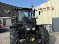 Tracteur Valtra N122