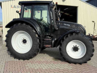Tracteur Valtra N122