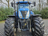 Tracteurs New Holland T7.220 AC Tractor