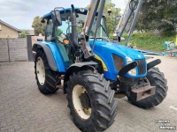 Tracteur New Holland T5050 met voorlader