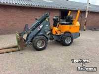 Chargeuse sur pneus Giant D331 ST