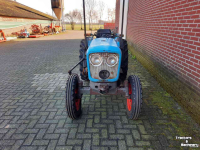 Tracteur pour horticulture Eicher 334S