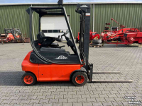Chariot élévateur Linde E18-02