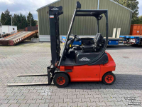 Chariot élévateur Linde E18-02