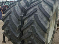 Roues, Pneus, Jantes, Barillets Jumelage BKT 650/65R38 540/65R28 op Valtra velgen