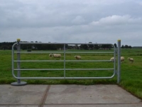 Autres matériel et accessoires de prairie Qmac Hekwerk paal / Landhek paal / Weidehek paal / Sluitpaal