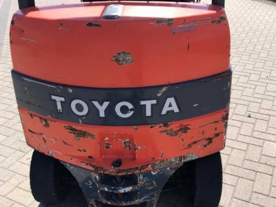 Chariot élévateur Toyota SAS 30