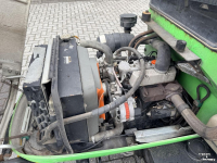 Balayeuses et balayeuses aspirantes  285 Veegmachine