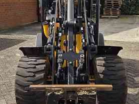 Chargeuse sur pneus JCB 403