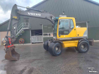 Pelleteuse Volvo EW140B