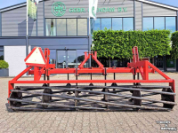 Cultivateur  vaste tand