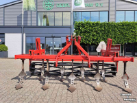Cultivateur  vaste tand