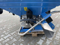 Distributeur d‘engrais Lemken Lemken Tauri 8 kunstmeststrooier