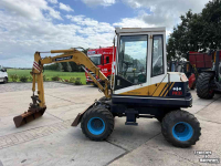 Mini pelleteuse Komatsu PW 30 Bandenkraan