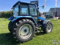 Tracteur New Holland 7635