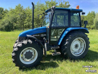 Tracteur New Holland 7635