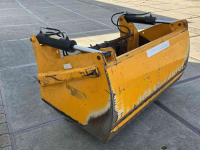Coupe-blocs d'ensilage Shelbourne Shear Grab SG 300 kuilhapper