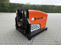 Distributeur à tuyau flexible trainé Schouten Tornado AC115 compressor