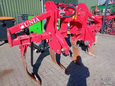 Décompacteur Unia Plow B4