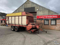 Autochargeuse Strautmann Super Vitesse opraapwagen weidebouwmachines