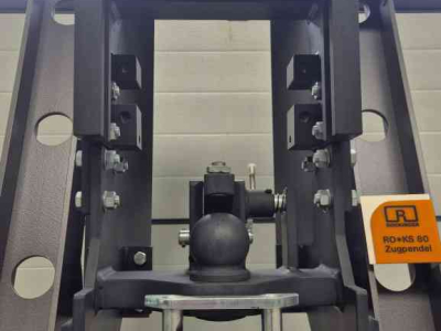 Autres tracteurs et accessoires  Rockinger trekhaakframe met K80 en onderbrug op statief
