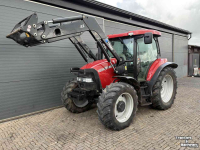 Tracteur Case-IH MXU 100