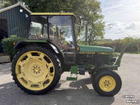 Tracteur John Deere 1750
