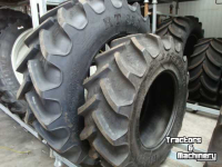 Roues, Pneus, Jantes, Barillets Jumelage BKT 20.8 R38 of 520/85 R38