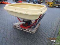 Distributeur d‘engrais Vicon pendelstrooier met kantplaat