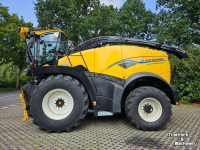 Ensileuse automotrice New Holland FR 650 ST5
