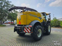 Ensileuse automotrice New Holland FR 650 ST5