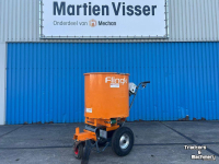 Épandeur de sciure pour des logettes Flingk SE 250 BOXINSTROOIER
