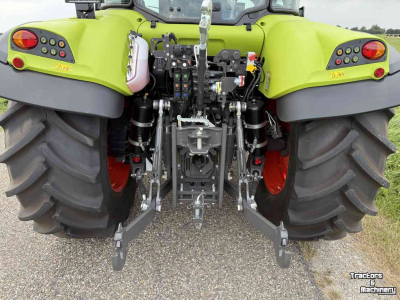 Tracteur Claas ARION 420 TREND