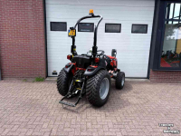 Tracteur pour horticulture TAFE 6028H