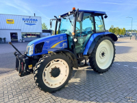 Tracteur New Holland T5050 Kruip, Shuttle