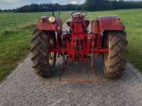 Tracteur International Case ih international 323