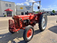Tracteur McCormick 434 Tractor