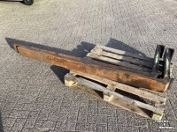 Chargeuse sur pneus  Palletlepels 2 stuks