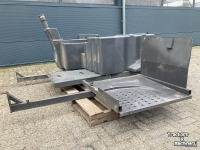 Pièces d‘occasion diverse Claas Jaguar 494 brandstoftank compleet met onderbouw
