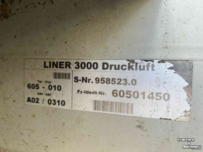 Andaineur Claas Liner 3000