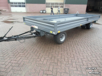Remorque porte-machines Agomac Stratenmakers wagen